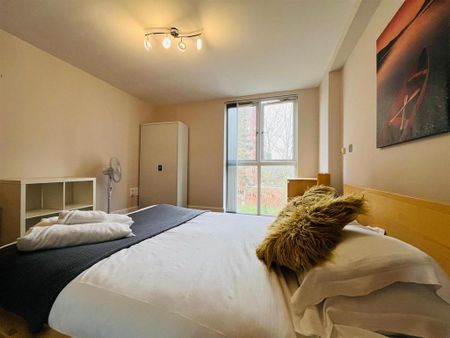 2 bedroom apartment to rent - Photo 3