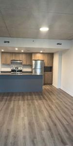 2 CH - 1 SDB - Terrebonne - $2,100 /mo - Photo 4