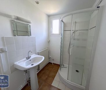 Location Appartement 3 pièces 74m² TERGNIER 02700 - Photo 6