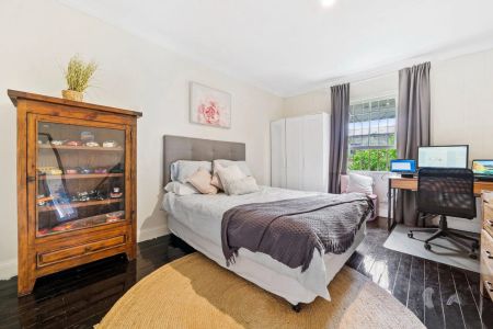 FOR LEASE – 496 Kingston Road, Kingston (Property access via Clare Road) - Photo 2