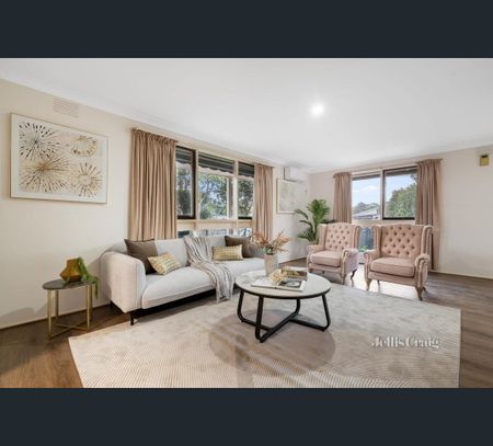 16 Northam Street, Glen Waverley, Vic 3150 - Photo 2