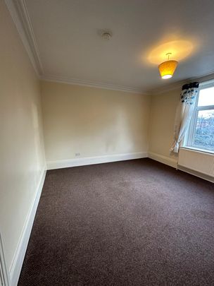 Flat ,3 St Marys Road, Doncaster - Photo 1