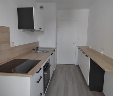 Location Appartement 3 pièces 65m² ST JEAN DE BRAYE 45800 - Photo 6