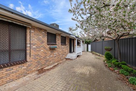 Home For Rent - Photo 5