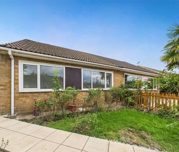 Hawthorn Close, Hampton, TW12 - Photo 1
