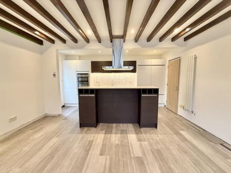 1 bedroom semi-detached house to rent - Photo 5