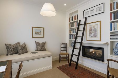 Charming renovated villa - Photo 2