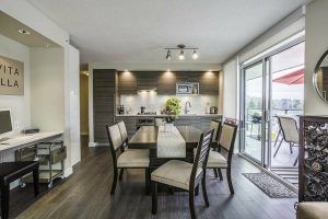 $2300 / 2br – 827ft2 – Uptown 1 Unit with great view (Coquitlam) - Photo 3