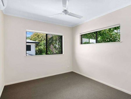 Brand New Four Bedroom Townhouse - Photo 2