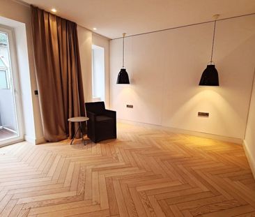 AM GRABEN-Nähe, exklusives 227 m2 Dachgeschoß mit Terrasse und 2 Balkone, 4 Zimmer, Komplettküche, 2 Bäder, Parketten, Spiegelgasse - Photo 6