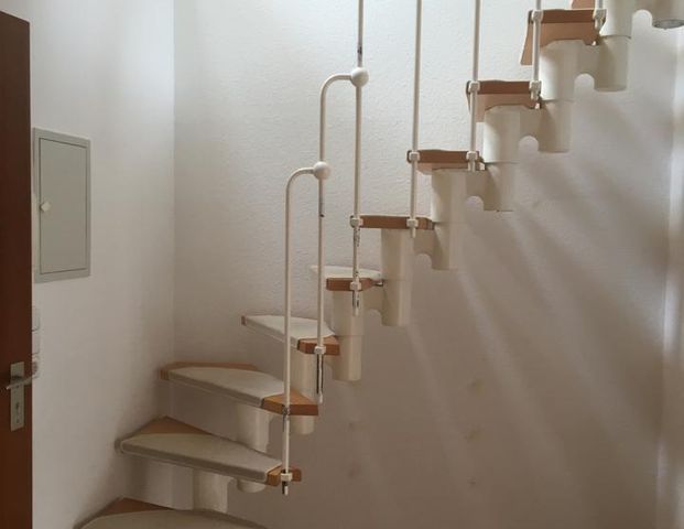 2 Etagen Dachgeschoss-Maisonetten Wohnung mit Loggia in Waggum - Foto 1