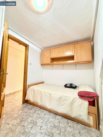 Piso de alquiler en Quart de Poblet - Photo 2