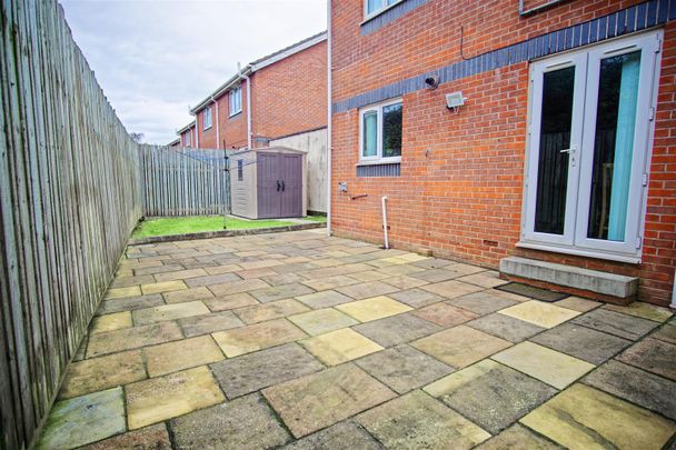 3-Bed Detached House to Let on St. Michaels Close, Preston - Photo 1