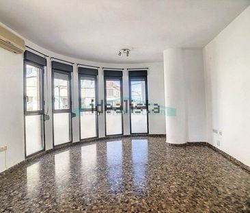 Alquiler de piso en Zona Pueblo - Photo 5