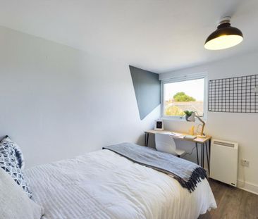 1 bedroom in a house share to rent - Photo 6