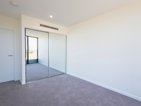 806/180 Marine Parade, Labrador QLD 4215 - Apartment For Rent | Domain - Photo 5