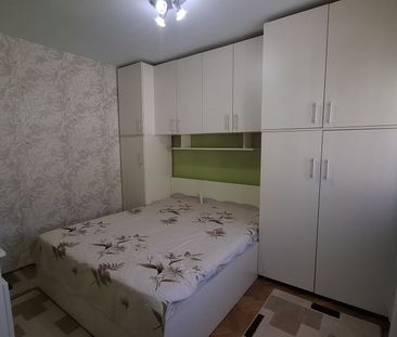 Apartament cu o camera foarte spatios Zona Strand-Biserica - Photo 3