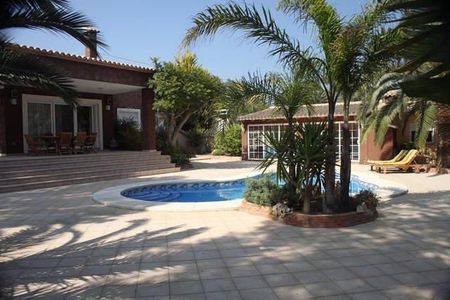 Super Villa Long Term Rental Central Alfaz Del Pi - Photo 3