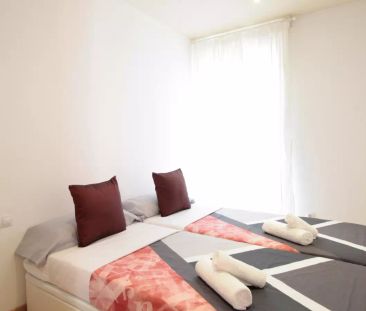 Modern 2-bedroom apartment for rent in Sarrià-Sant Gervasi - Photo 5