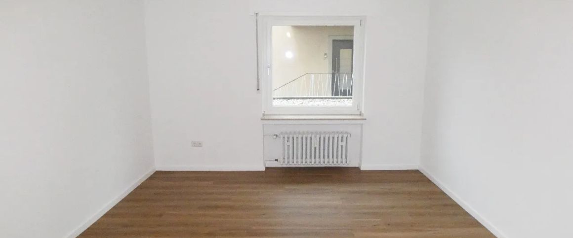 Hochwertig modernisierte 3-Zimmer-Erdgeschoss-Wohnung in gefragter Lage von Opladen - Photo 1