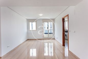 Flat for rent with swimming pool in Ciutat Jardí (Valencia)