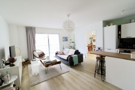 Appartement T3 à louer La Roche Sur Yon - 64 m² - Photo 3