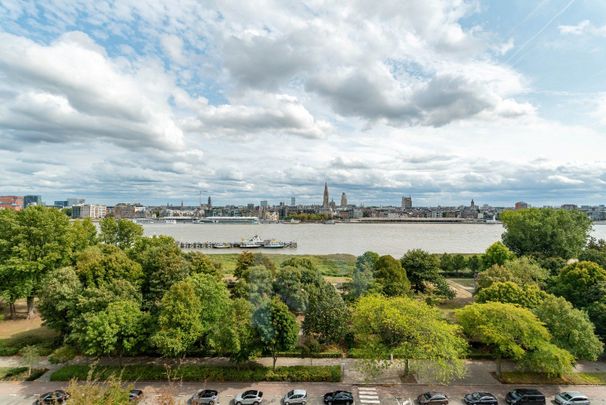 Ruim appartement met terras - Photo 1