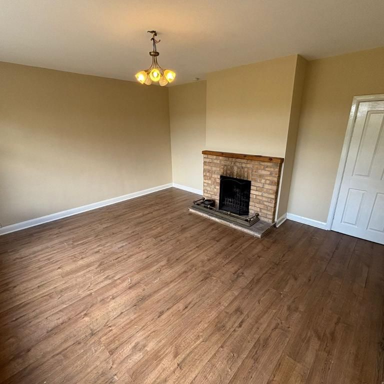 4 bedroom detached house to rent - Photo 1