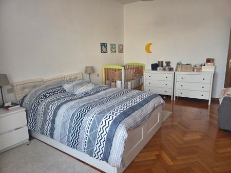 Location Appartement 3 pièces 119m² - Photo 5