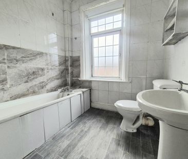 Kingsley Place, Halifax - Photo 3