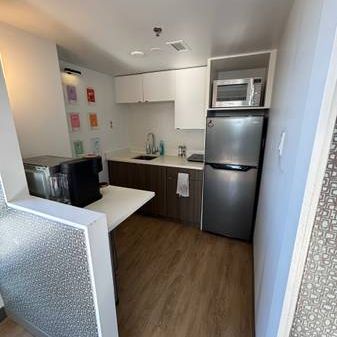 Summer Sublet - Photo 4