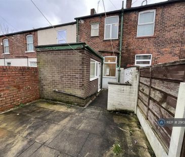 2 bedroom terraced house to rent - Photo 4