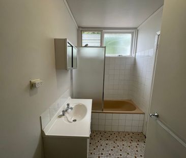 2/151 Ballantyne Street, Thornbury, Vic 3071 - Photo 4