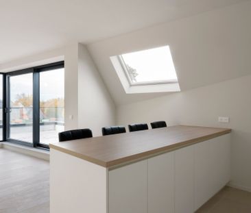 Appartement op de 2de verdieping in Oosteeklo - Foto 2