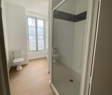 Location Appartement 3 pièces 70m² POITIERS 86000 - Photo 5
