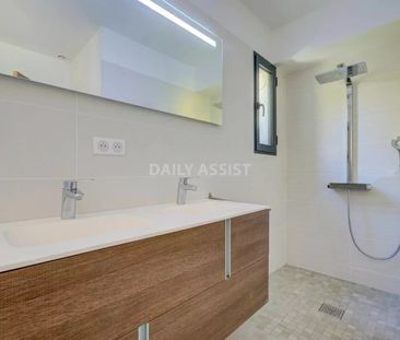 Tout savoir sur cette maison à Saint-Marc-Jaumegarde - Photo 3