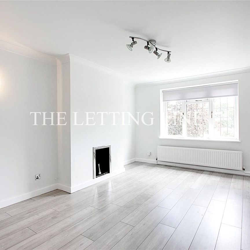 Monks Close, Enfield, EN2 8DZ - Photo 1