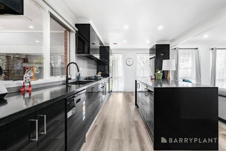 Lovely Family Home - Photo 5