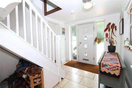 Brighton Road, Coulsdon, CR5 - Photo 4