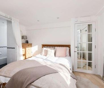 Kyrle Gardens, Batheaston, Bath, BA1 - Photo 3