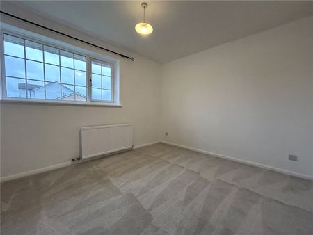 Grebe Road, Bridgwater, TA6 - Photo 3