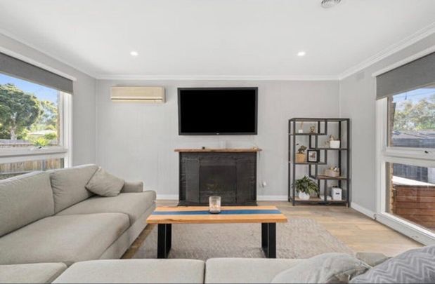 Mooroolbark - Photo 1