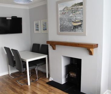 STUDENT LET 2026/27, 2 Queenora Avenue, Portstewart, BT55 7BU - Photo 2