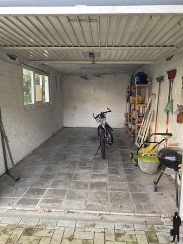 Halfopen bebouwing op ca. 403 m² grond, met 3 slaapkamers, gelegen in 't Vriesdonk. - Foto 5