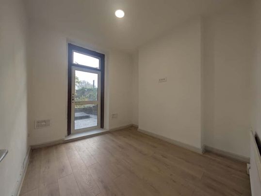 1 Bed Flat, Camden Road, NW1 - Photo 1