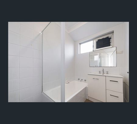 23 Gymea Court, Armadale, WA 6112 - Photo 4