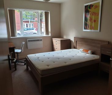 Caister Hall Apartment 22 - Photo 5