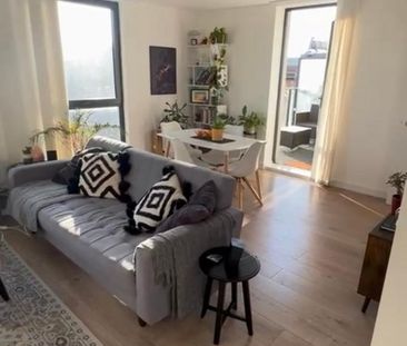 2 bedroom apartment to rent - Photo 4