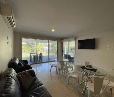 Room 2 (Non Ensuite) - Photo 2