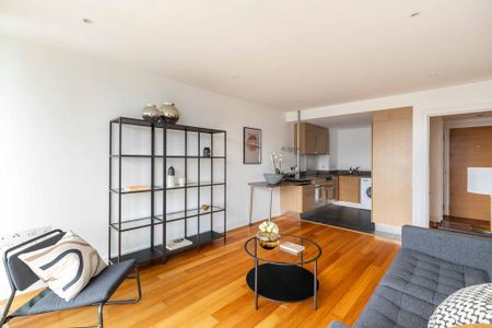 1 bedroom flat to rent - Photo 2